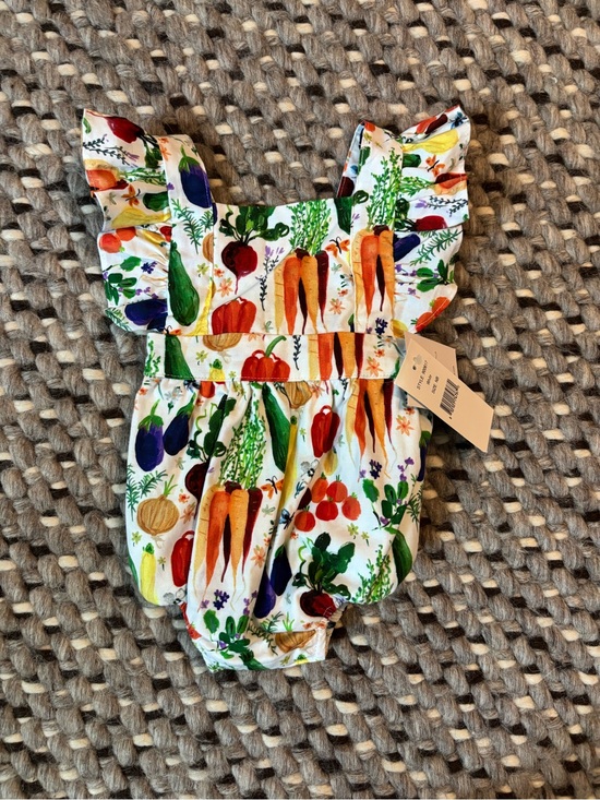 Worthy Threads Other - Baby Girls' Vegetable Print Ruffle Romper - White with Multi Color Veggies
